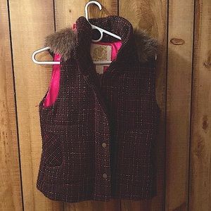 WET SEAL Adorable Plaid Vest w faux fur trimmed detachable hood